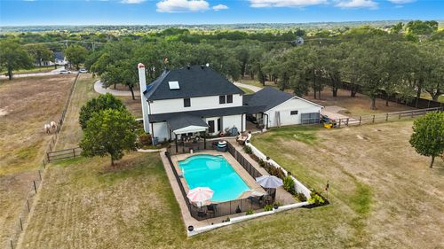 4011 E Bankhead Hwy, Hudson Oaks, TX, 76087-9587 | Card Image