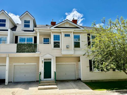 102 Prestwick Gdns Se, Calgary, AB, T2Z3V4 | Card Image