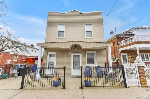 12914 135th Ave, South Ozone Park, NY, 11420-3323 | Card Image