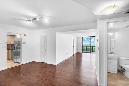 apt-2708-2333 Brickell Ave, Miami, FL, 33129-2408 | Card Image