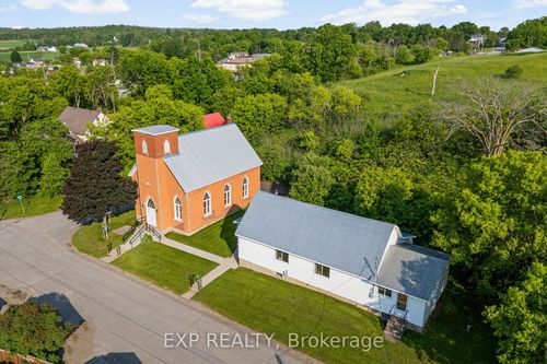 64 Malloch St, Douglas, ON, K0J1S0 | Card Image