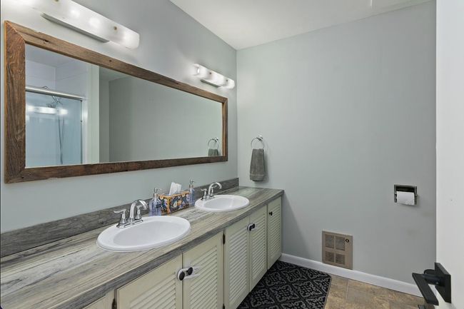 40 Hilltop Ct, House other with 2 bedrooms, 2 bathrooms and null parking in Colchester VT | Image 27