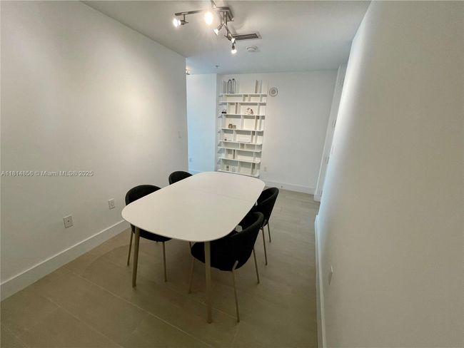 3716-N - 1111 Sw 1 St Ave, Condo with 2 bedrooms, 2 bathrooms and null parking in Miami FL | Image 16