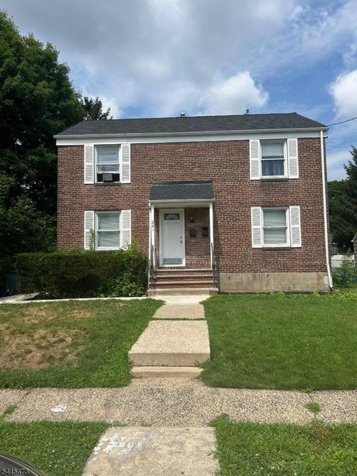 241 N 3rd Ave, Manville, NJ, 08835-1313 | Card Image