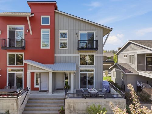 2211 W Bridge Ave, Spokane, WA, 99201-1602 | Card Image