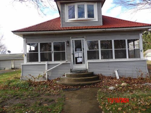53170 Fulton Rd, Leonidas, MI, 49066-9413 | Card Image