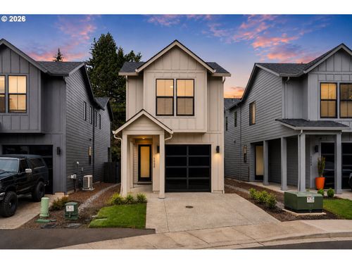 5008 Ne 113th Loop, Vancouver, WA, 98686-4578 | Card Image