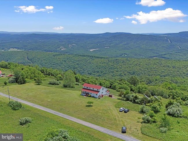 150 N Apple Ridge Rd, House other with 2 bedrooms, 2 bathrooms and null parking in Romney WV | Image 55