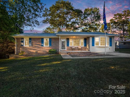 215 Cliffside St, Mooresboro, NC, 28114-9530 | Card Image