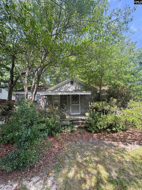 1203 Chevis St, Columbia, SC, 29205-4807 | Card Image