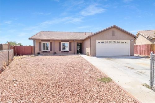 10715 Wakefield St E, Adelanto, CA, 92301-4168 | Card Image