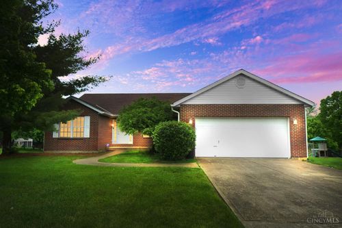 6763 Eagle Creek Dr, Liberty Twp, OH, 45011-9256 | Card Image