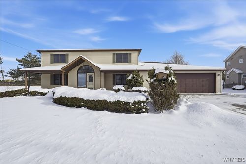 203 Siebert Rd, Lancaster, NY, 14086-9657 | Card Image