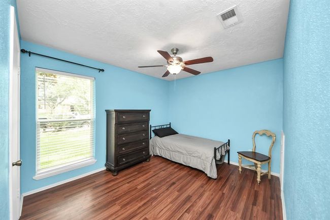 5822 Walnutgate Dr, House other with 3 bedrooms, 2 bathrooms and 2 parking in Spring TX | Image 34