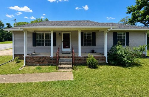 499 Belew Dr, Lawrenceburg, TN, 38464-4516 | Card Image
