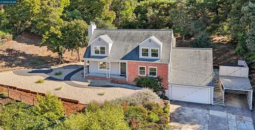 9 Clotilda Ct, Mill Valley, CA, 94941-2417 | Card Image