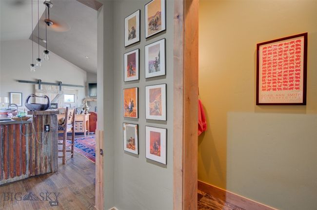 11762 Gooch Hill Rd, House other with 3 bedrooms, 3 bathrooms and null parking in Gallatin Gateway MT | Image 25
