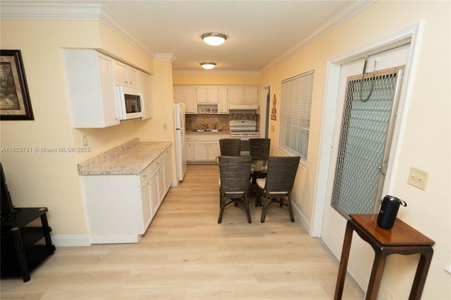 APT-202C - 2121 Ne 42 Nd Ct, Condo with 2 bedrooms, 1 bathrooms and null parking in Lighthouse Point FL | Image 15
