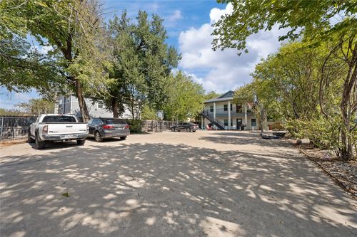 1218 Wood Ave, Waco, TX, 76706-3136 | Card Image