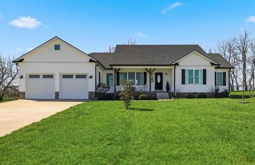 566 Harvest Ln, Harrodsburg, KY, 40330-2307 | Card Image
