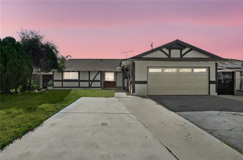 1832 Plaza Serena, Ontario, CA, 91764 | Card Image