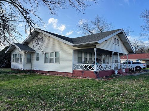 520 S Main Street, Wetumka, OK, 74883 | Card Image