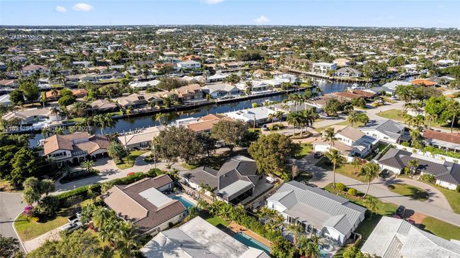 3910 Ne 27 Th Ter, House other with 4 bedrooms, 3 bathrooms and null parking in Lighthouse Point FL | Image 63