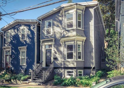 1056 Lucknow St, Halifax, NS, B3H2T5 | Card Image