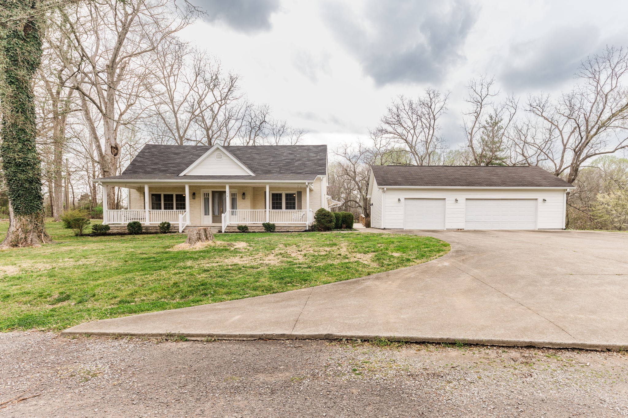 Kinneys School Rd, Springfield, TN 37172