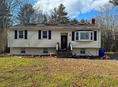 570 Crane Ave S, Taunton, MA, 02780 | Card Image