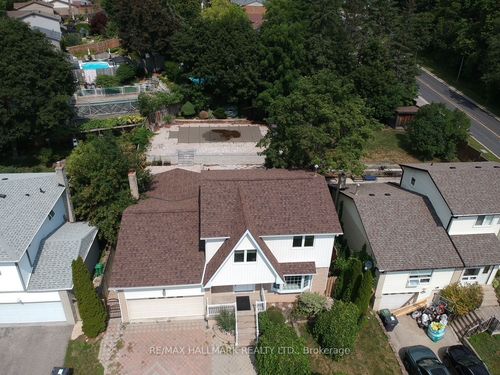 67 Sherin Crt, Bolton, ON, L7E3T6 | Card Image