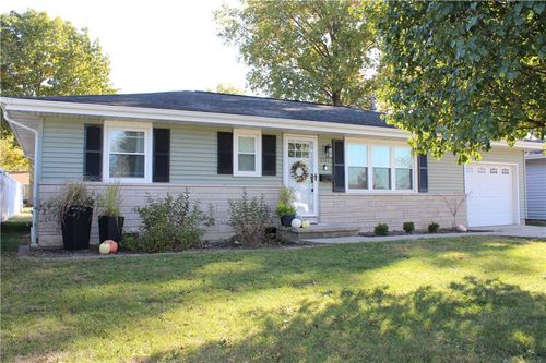 1111 W Northland Dr, Shelbyville, IL, 62565-1041 | Card Image