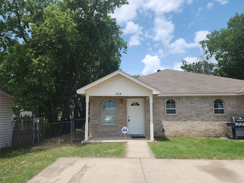 8114 W Elizabeth Ln, Fort Worth, TX, 76116-6322 | Card Image