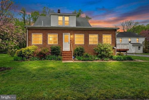 2810 12th St, Baltimore, MD, 21219-1624 | Card Image