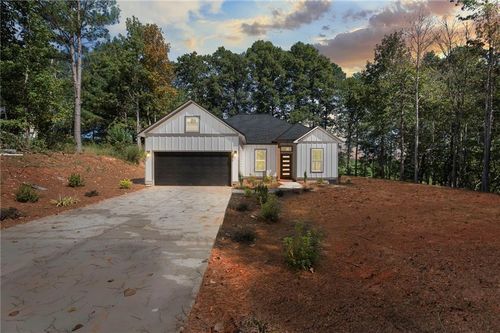 68 Pine Ridge Ct, Summerville, GA, 30747-6689 | Card Image
