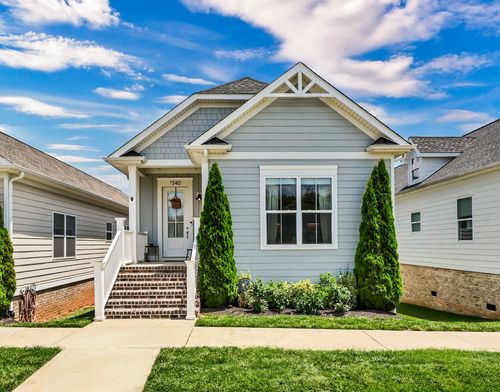 1340 Hicks Edgen Rd, Pleasant View, TN, 37146-7083 | Card Image