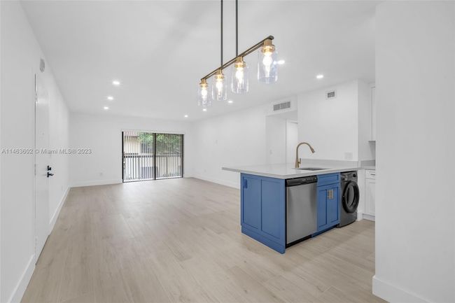 APT-728 - 7915 Sw 86 Th St, Condo with 1 bedrooms, 1 bathrooms and null parking in Miami FL | Image 4