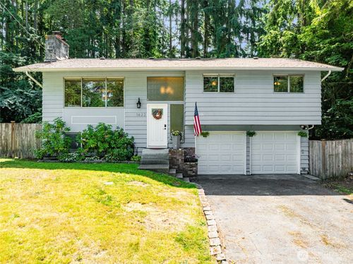 1622 196th Place Sw, Lynnwood, WA, 98036 | Card Image