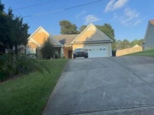 9 Oakview Dr, Dallas, GA, 30157-1234 | Card Image
