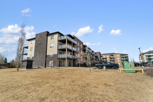206 - 9120 96 Avenue, Home with 2 bedrooms, 2 bathrooms and 1 parking in Grande Prairie AB | Image 2