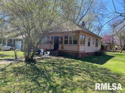 620 N Springer Street, House other with 2 bedrooms, 1 bathrooms and null parking in Carbondale IL | Image 1