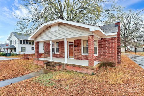 407 W Phifer St, Monroe, NC, 28110-2960 | Card Image
