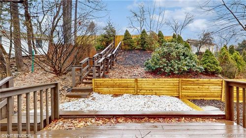 498 Route 52, Carmel, NY, 10512-6057 | Card Image