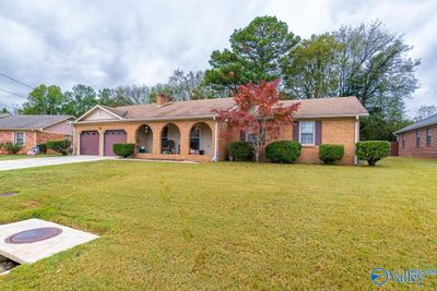 711 Canterbury Avenue Sw, House other with 4 bedrooms, 2 bathrooms and null parking in Decatur AL | Image 2