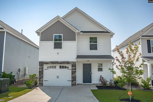 1070 Crescent Moon Loop, Hopkins, SC, 29061-9813 | Card Image