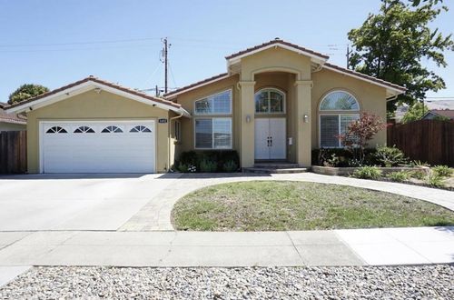 1432 Stone Creek Drive, San Jose, CA, 95132 | Card Image