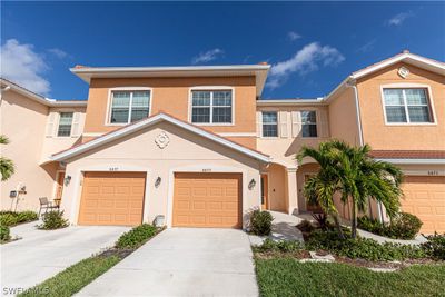 8875 Via Isola Court, Townhouse with 3 bedrooms, 2 bathrooms and null parking in Fort Myers FL | Image 1