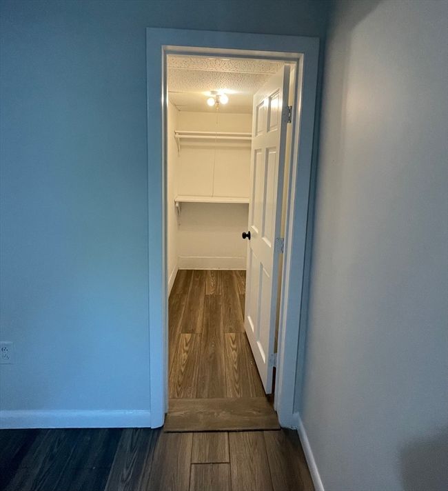 APT-1 - 81 Merrifield St, Condo with 3 bedrooms, 1 bathrooms and null parking in Worcester MA | Image 15