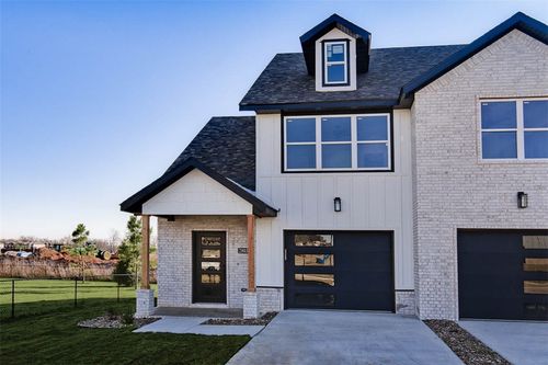 2803 Sw Hampshire Ave, Bentonville, AR, 72713-5159 | Card Image