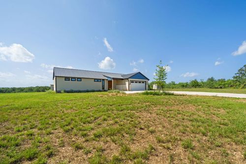111 Starlight Path Path, Red Rock, TX, 78662 | Card Image